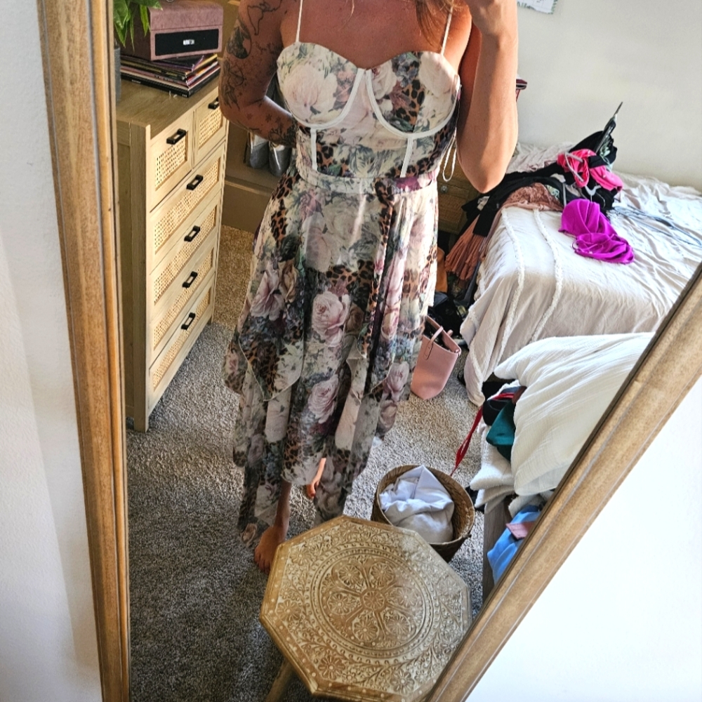 Fashion nova floral dress